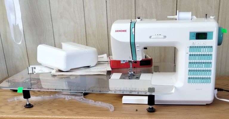 Janome DC2010 Sewing Machine Fiskars Clear Table + Orange Chair