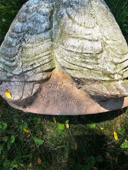 Vintage Pair of Geese Figure Outdoor Garden Henri Studio 1988