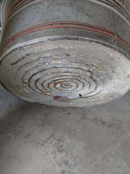Large Galvanized Metal Tub Wooden Handle Red Stripe