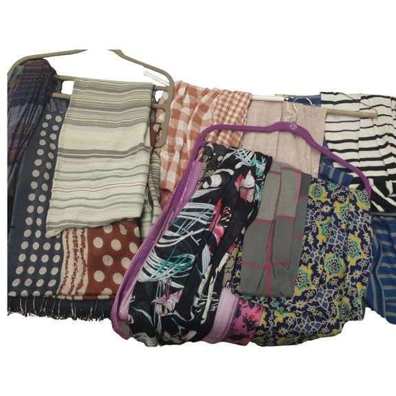 Ladies LOT of Scarves Pashmina Nice Italy