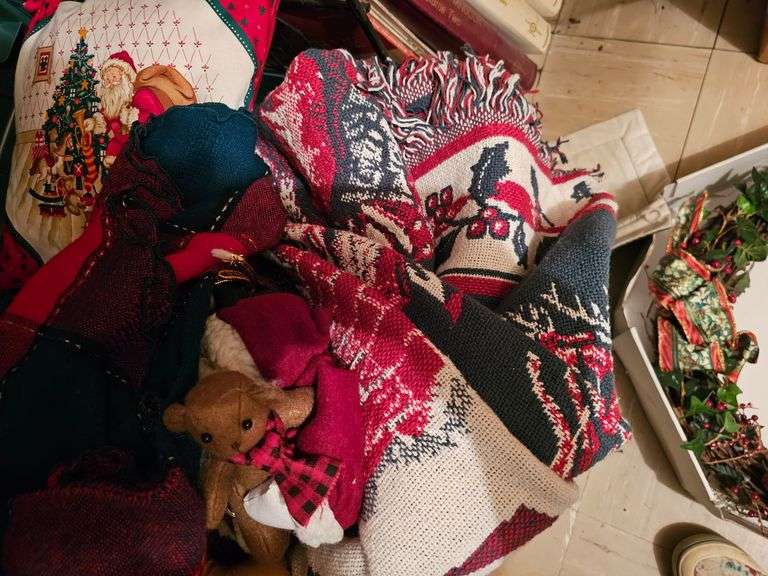 Bin with Christmas Decor Santa Wreath Throws