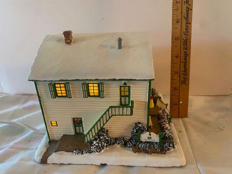 General Store Hawthorne Village John Deere Collection Lighted House