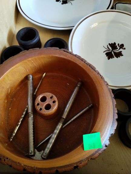 Meakin Tea Leaf Pattern Plates Nut Cracker Bowl