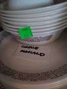 Set Corelle Woodland Pattern Dishes Vintage