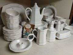 Over 50 Pcs Pfaltzgraff Heritage Stoneware White Dish Dinner Lunch Plates Bowls Serving
