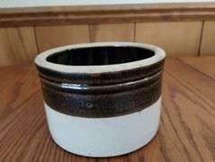 LOT Vintage Crocks Utility Stoneware Bowls Eskey Dairy Company