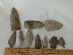 LOT Primitive Mixed Arrow Heads Indiana Native American
