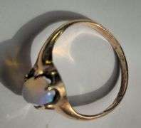 Vintage Jewelry Opal Solitaire Ring Tested 14KT Gold 1.4g ~Sz 6