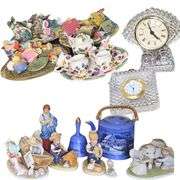 Pickers Lot Home Decor Figures Tea Pot Sets