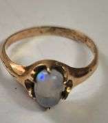 Vintage Jewelry Opal Solitaire Ring Tested 14KT Gold 1.4g ~Sz 6