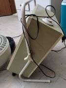LOT Vintage Fans & CD Radio Boombox