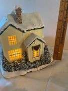 Deer Creek Bed & Breakfast Hawthorne Village John Deere Collection Lighted House