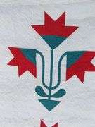 Hand Stitched Antique Quilt North Carolina Lily Pattern Red Green