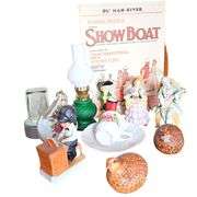 Pickers Lot Vintage Figures Oil Lamp Birds