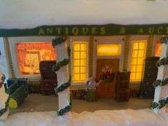 John Deere Antiques & Auction House Hawthorne Village John Deere Collection Light