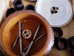Meakin Tea Leaf Pattern Plates Nut Cracker Bowl