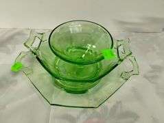 Heisey Glass Octagon Bowl Plate URANIUM Federal Sherbet
