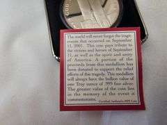 2001 Fine Silver Coin World Trade Center Towers 1 Troy Oz