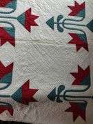 Hand Stitched Antique Quilt North Carolina Lily Pattern Red Green