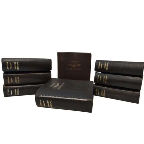 Set of Jeppersen Aviation 1980s Airway Manuals Leather Binding Low Altitude ++