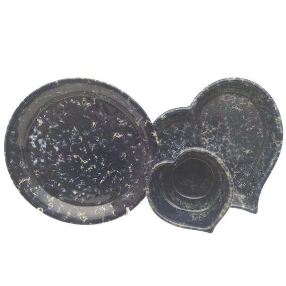 3pc Bennington Studio Pottery Blue Spongeware Heart Shape Plate Bowl