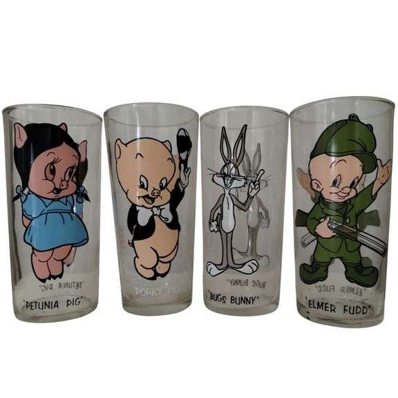 Vintage Pepsi 1973 Bugs Bunny Elmer Fudd Glasses Warner Bros Character