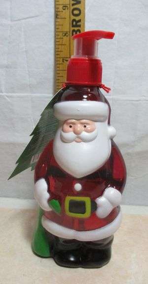 Simple Pleasures Santa hand soap dispenser