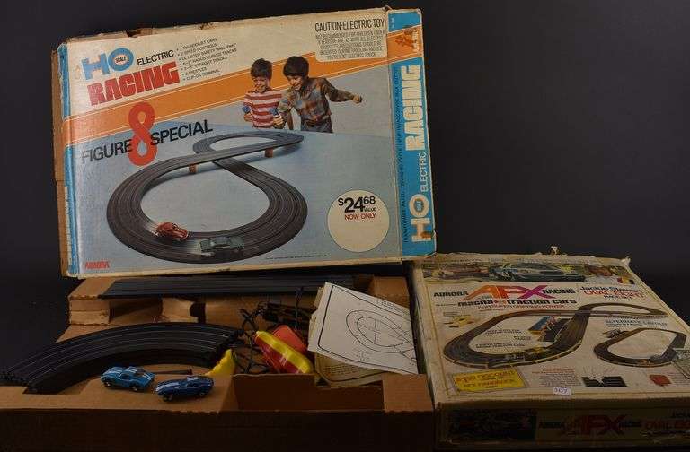 Ideal HO Racing Figure 8 Special and Aurora AFX Racing Set BHD Auctions