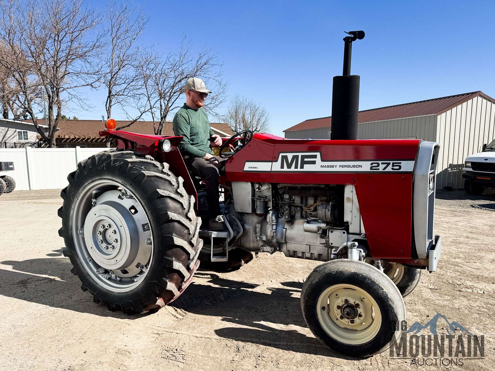 Massey Ferguson 275 Diesel Tractor - Big Mountain Auctions