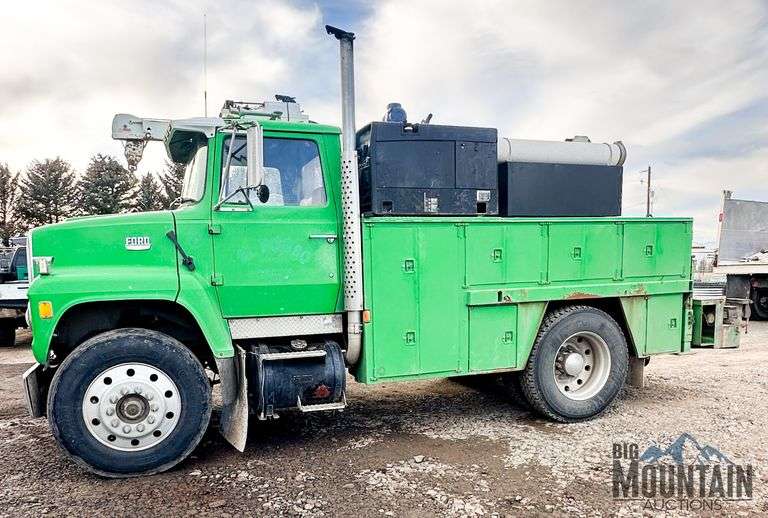 1978 Ford L8000 Service Truck