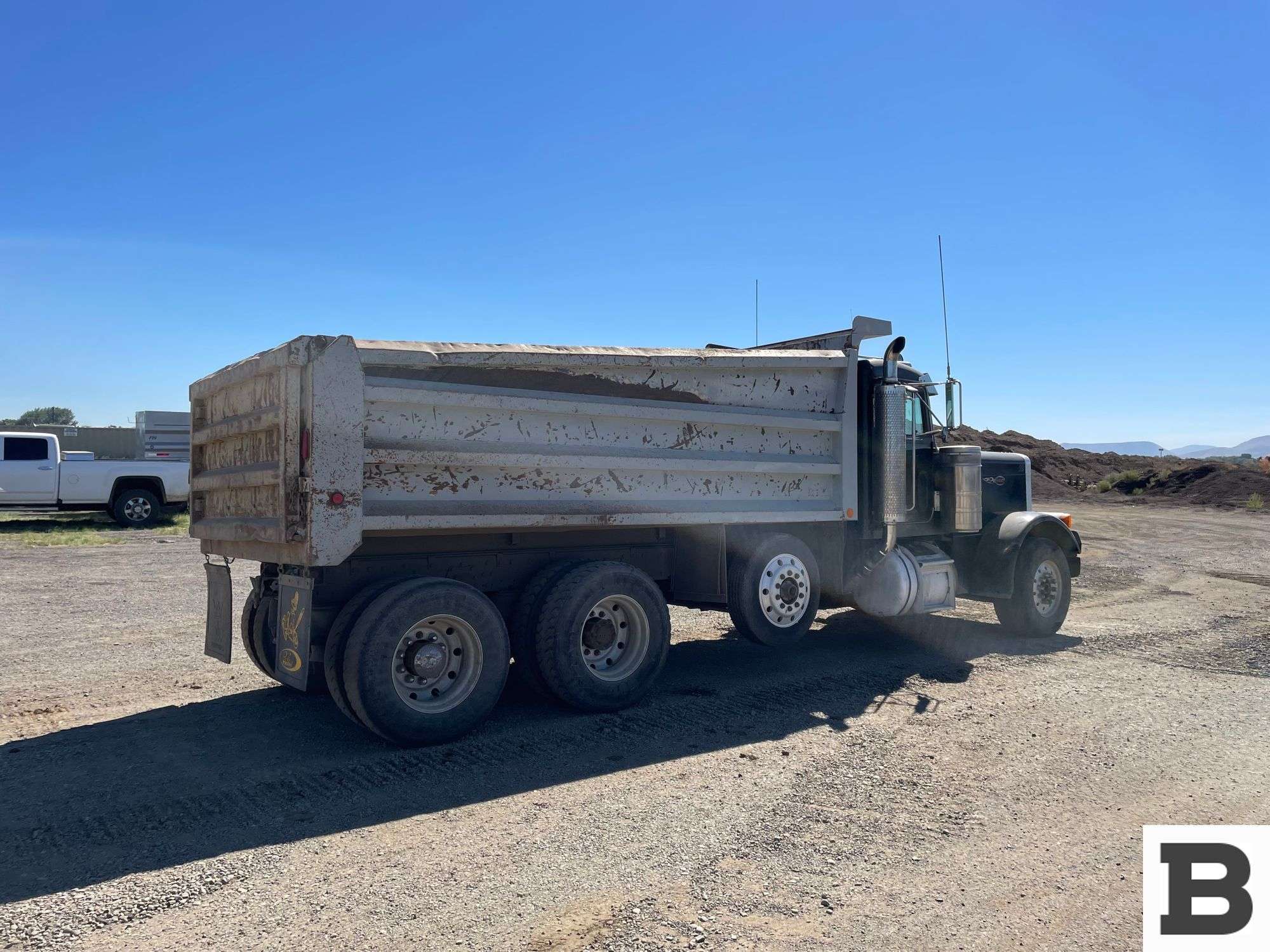 1989 Peterbilt 379 Dump Truck - Booker Auction Company