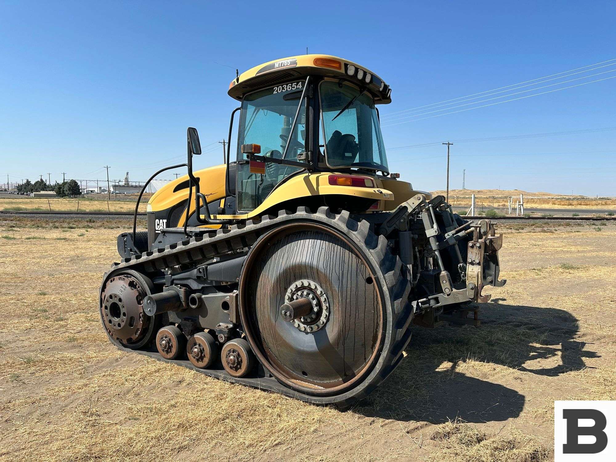 2004 Caterpillar MT765 Challenger Tractor - Booker Auction Company
