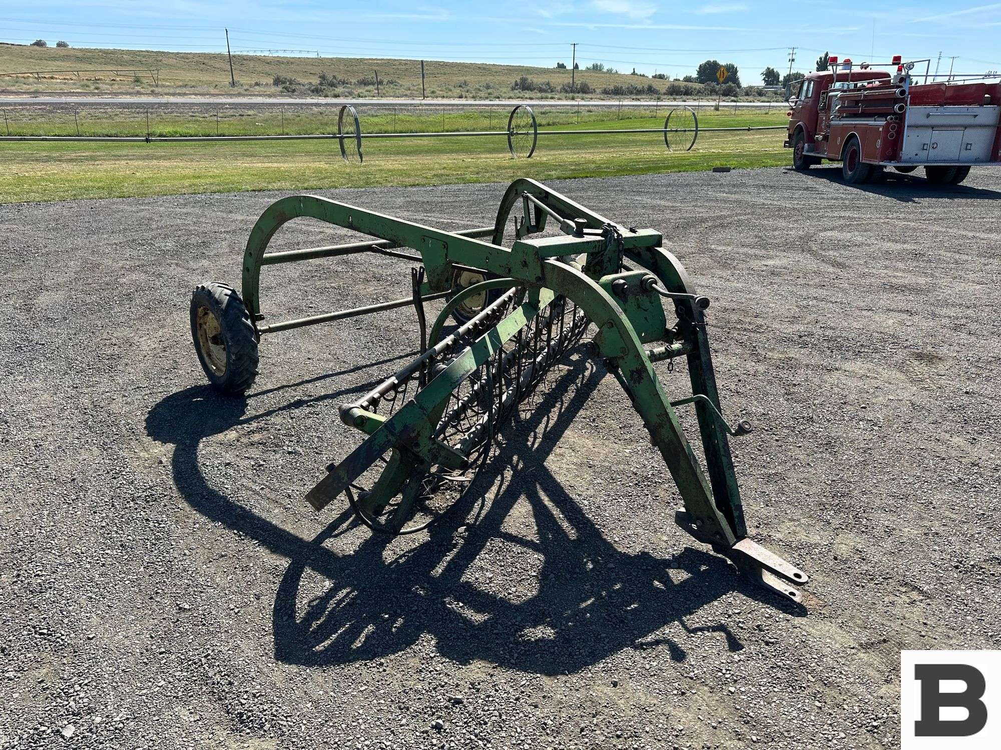 John Deere LR2 Hay Rake - Booker Auction Company, image size:2000x1500