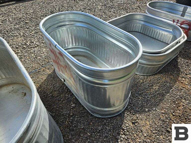 Behlen Country Galvanized Stock Tank
