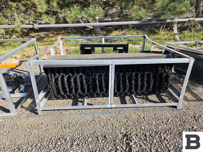 Wolverine PAB-11-72W 72" Skid Steer Heavy Duty Hydraulic Angle Broom ...