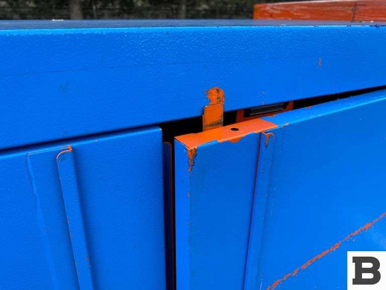 Metal Shop Storage Cabinet