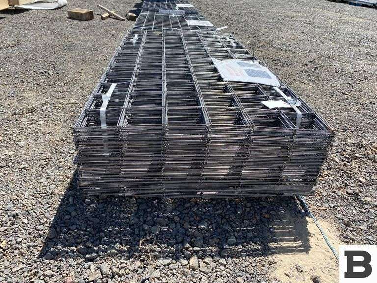 36"x72" Metal Steel Wire Remesh Sheets Booker Auction Company