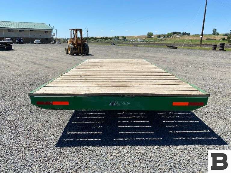 2021 EZ Trail 8.5'x18' Flatbed Wagon - 01