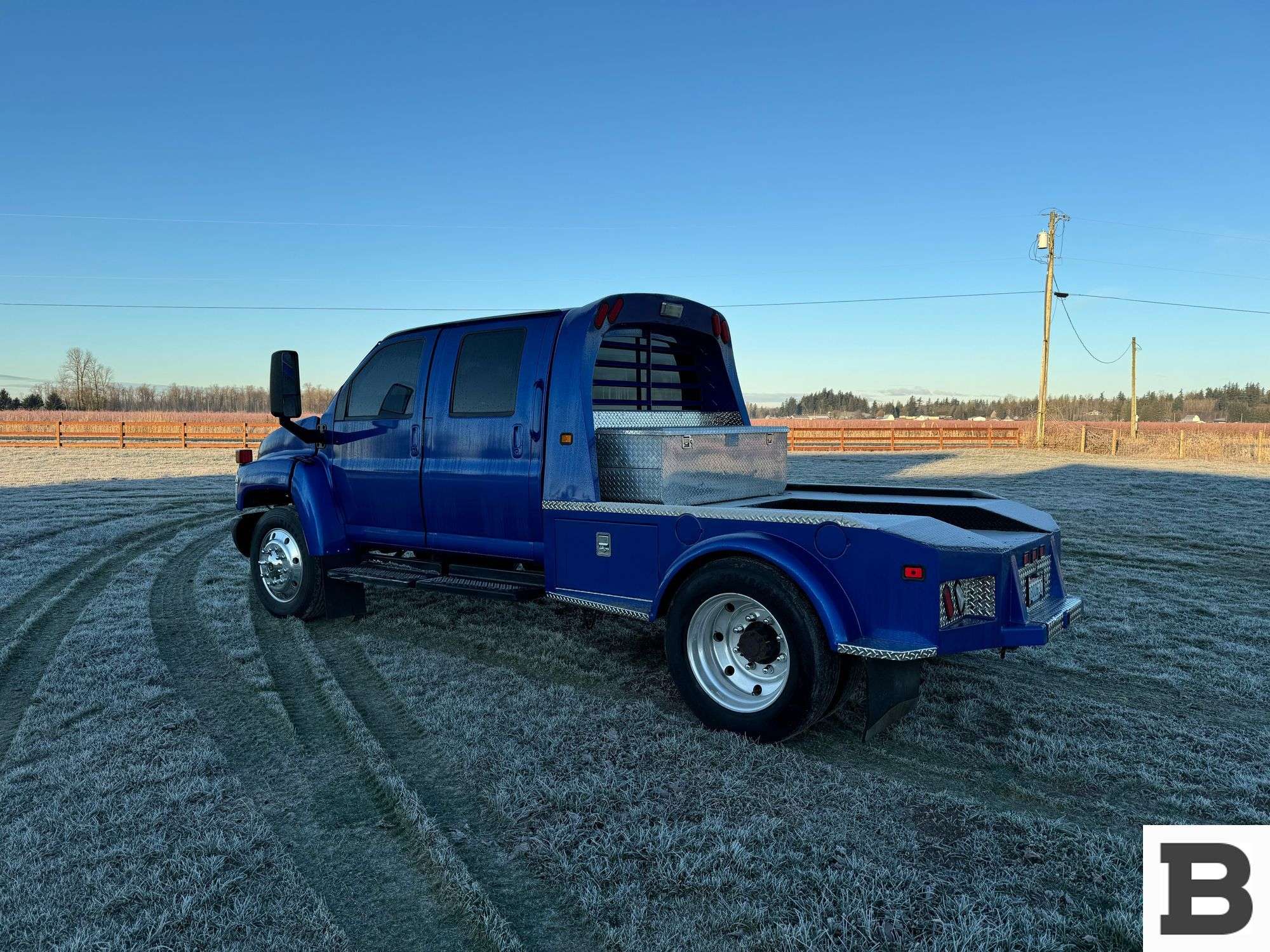 2004 GMC TopKick C4500 Flatbed Truck - Lynden, WA - Booker Auction