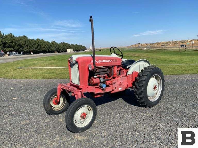 Ford 541 Offset Tractor
