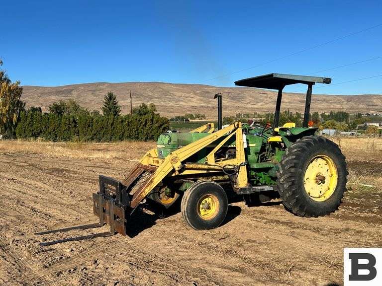 John Deere 2840 Tractor - Yakima, WA