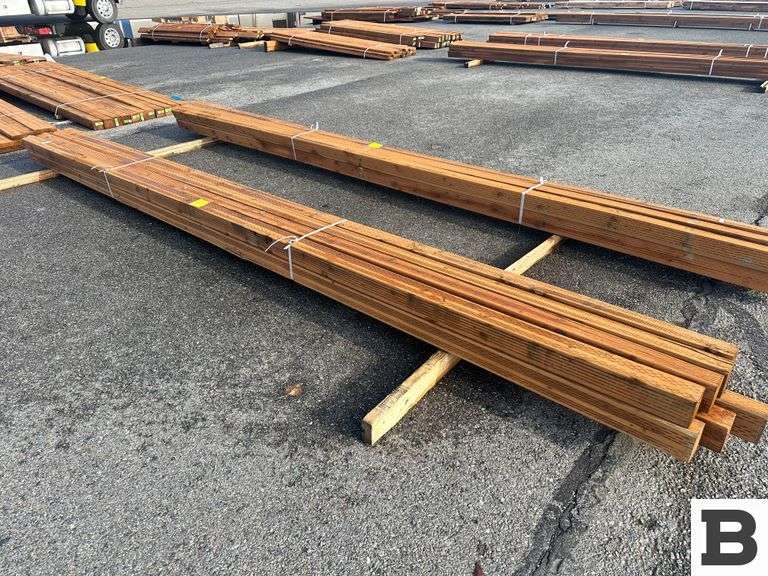 (8) 4" x 4" 16 ft. Brown Treated Posts - Booker Auction Company