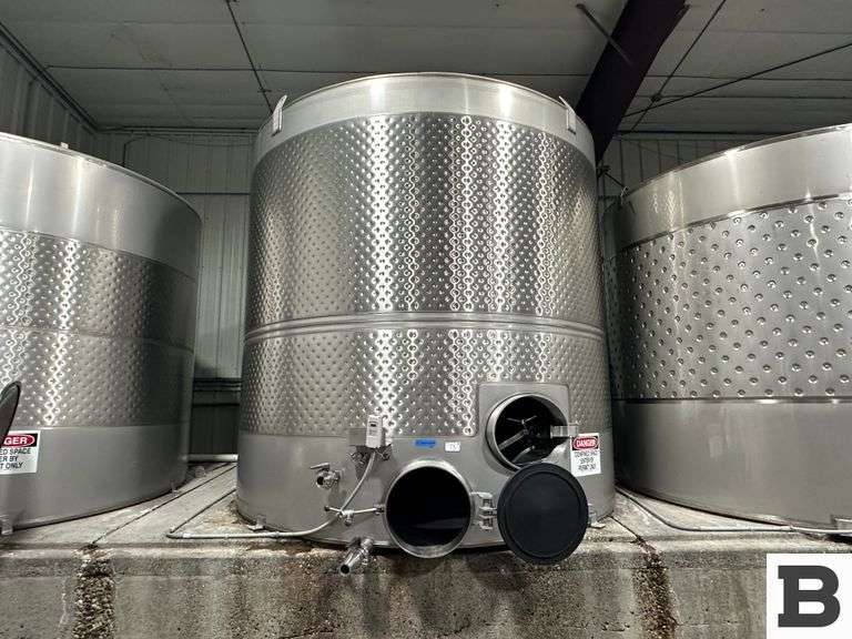 Spokane Metals Products 4,920 Gallon Wine Fermentation Tank