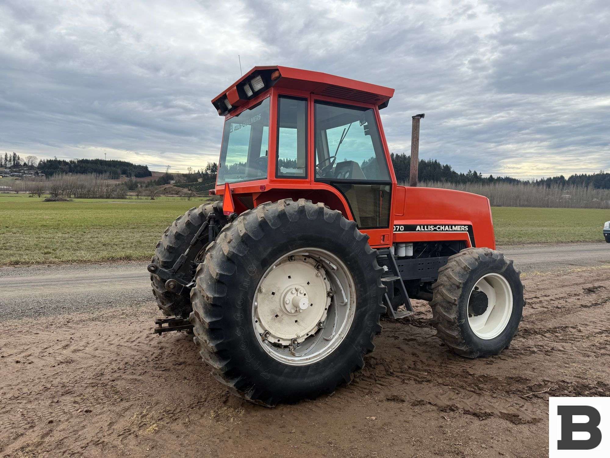 1985 Allis Chalmers 8070 Tractor - Junction City, OR - Booker