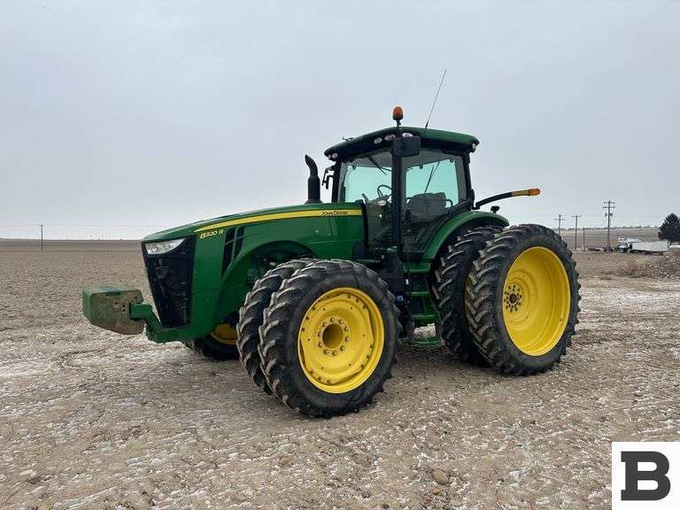 2019 John Deere 8320R Tractor - Nampa, ID