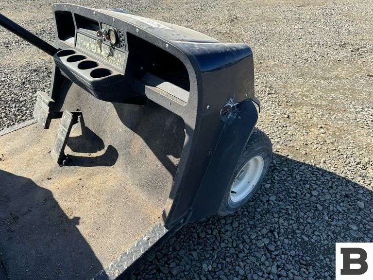 Cushman Shuttle Cart