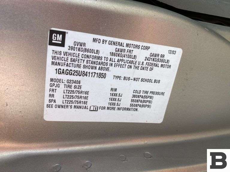 2004 Chevrolet Express 2500 Van