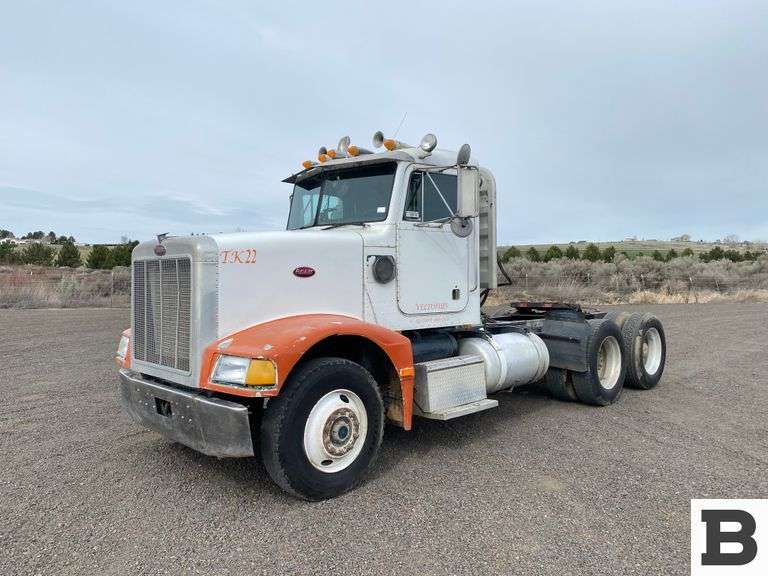 1987 Peterbilt 375 Tractor Truck
