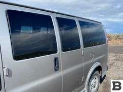 2004 Chevrolet Express 2500 Van