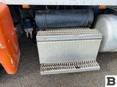 1987 Peterbilt 375 Tractor Truck